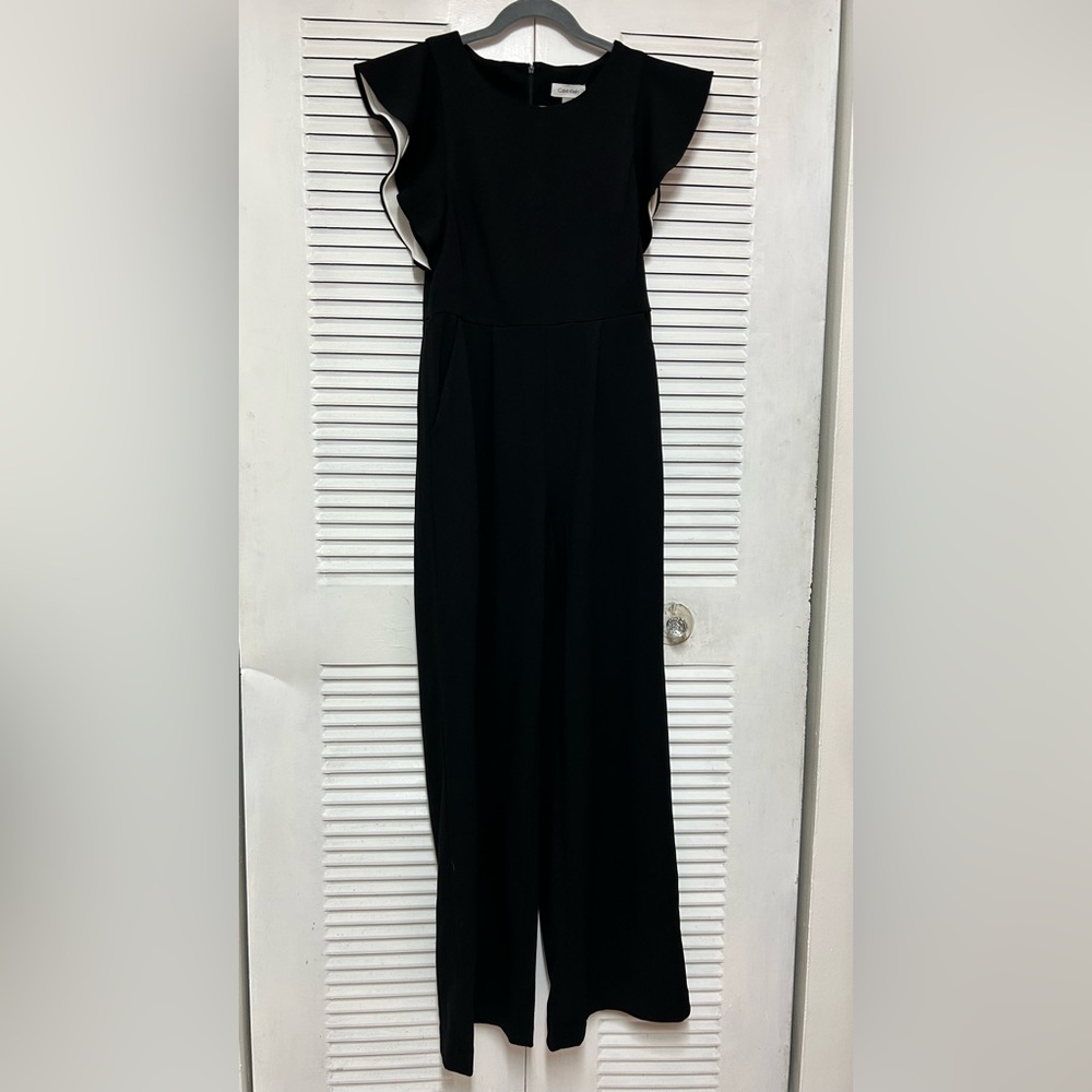 Calvin Klein Elegant Black Ruffle Sleeve Jumpsuit size 6